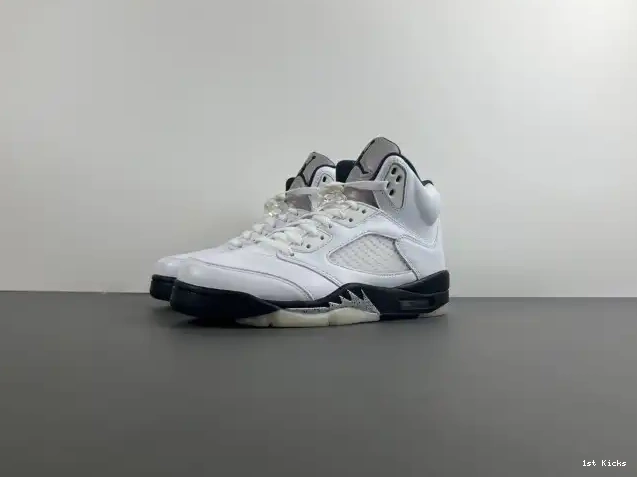 1st Kicks Shoes 5 AIR BLACK' DD0587-110 'WHITE JORDAN RETRO 0611